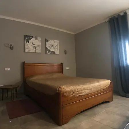 Lovely Beach Bellavista